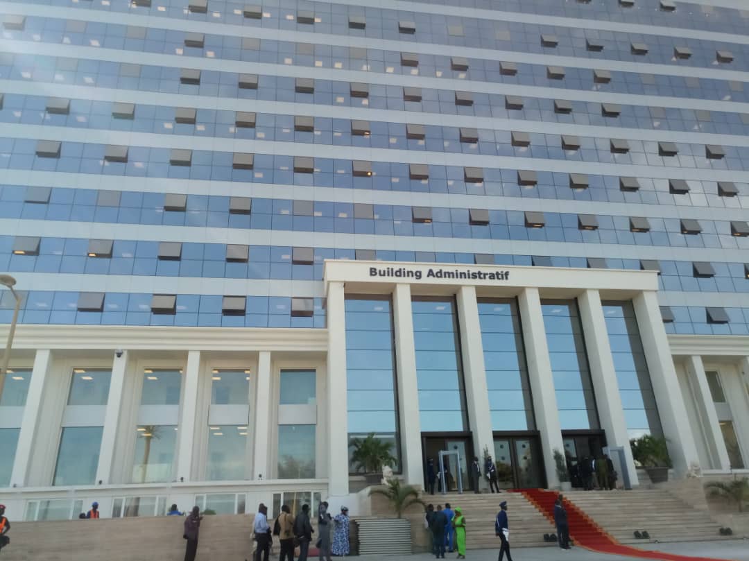 43 milliards pour la réfection du building administratif Mamadou Dia