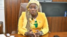 Awa Fall Diagne, DRH Ministère de la Santé: « Il est difficile de chiffrer l’ampleur de cette fuite des cerveaux. »